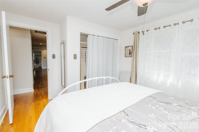 56 E Glenview Street, Marion, NC 28752