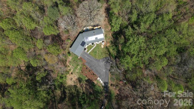 56 E Glenview Street, Marion, NC 28752