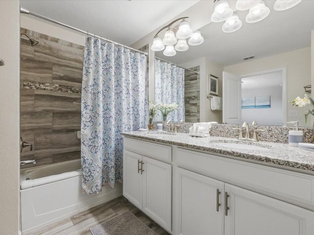 1562 MOON VALLEY DRIVE, Davenport, FL 33896