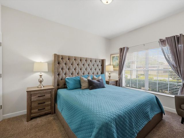 1562 MOON VALLEY DRIVE, Davenport, FL 33896
