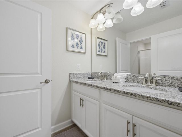 1562 MOON VALLEY DRIVE, Davenport, FL 33896