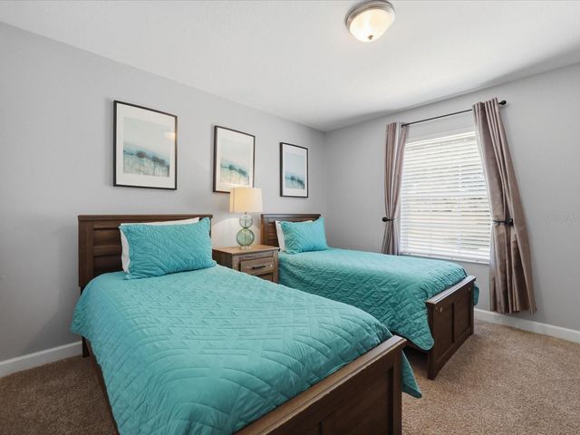 1562 MOON VALLEY DRIVE, Davenport, FL 33896