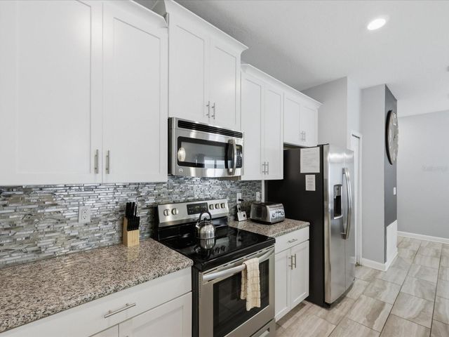 1562 MOON VALLEY DRIVE, Davenport, FL 33896
