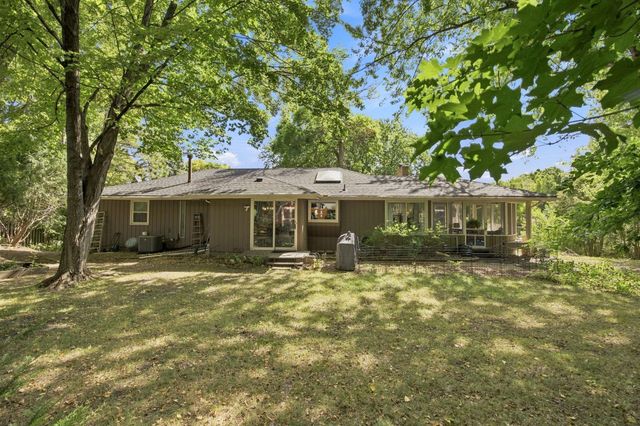 18030 20th Avenue N, Plymouth, MN 55447