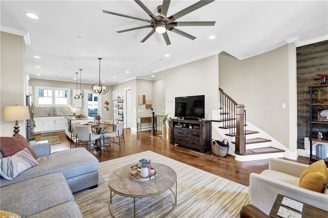 180 Easy Pines Way, Marietta, GA 30060