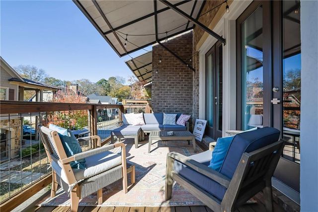 180 Easy Pines Way, Marietta, GA 30060