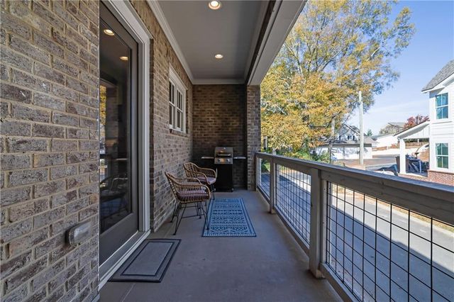 180 Easy Pines Way, Marietta, GA 30060