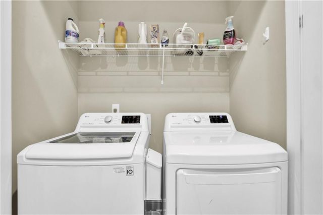 180 Easy Pines Way, Marietta, GA 30060