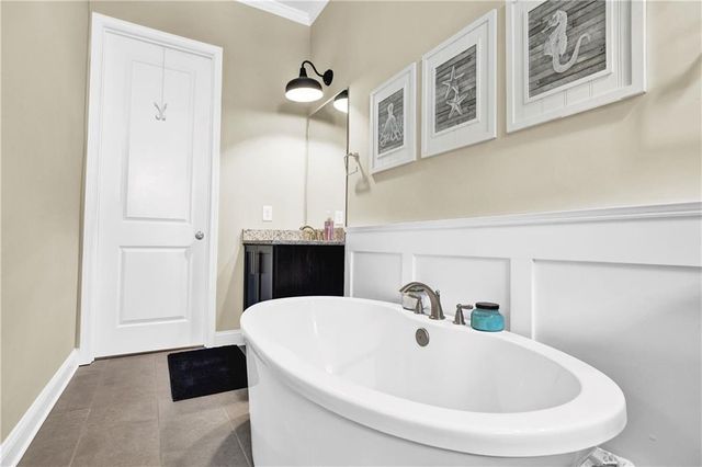 180 Easy Pines Way, Marietta, GA 30060