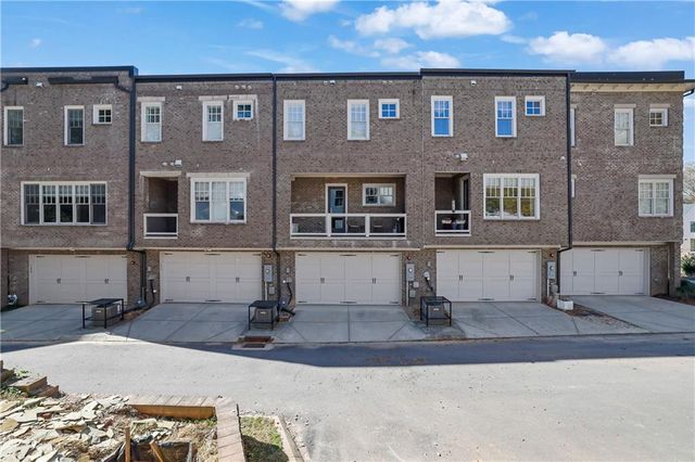 180 Easy Pines Way, Marietta, GA 30060