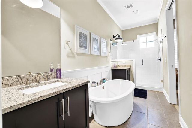 180 Easy Pines Way, Marietta, GA 30060