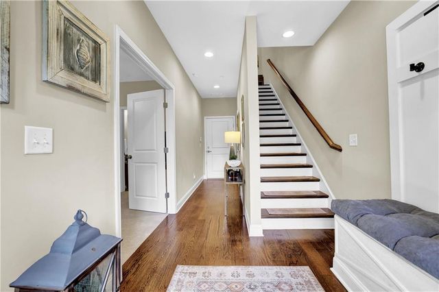 180 Easy Pines Way, Marietta, GA 30060