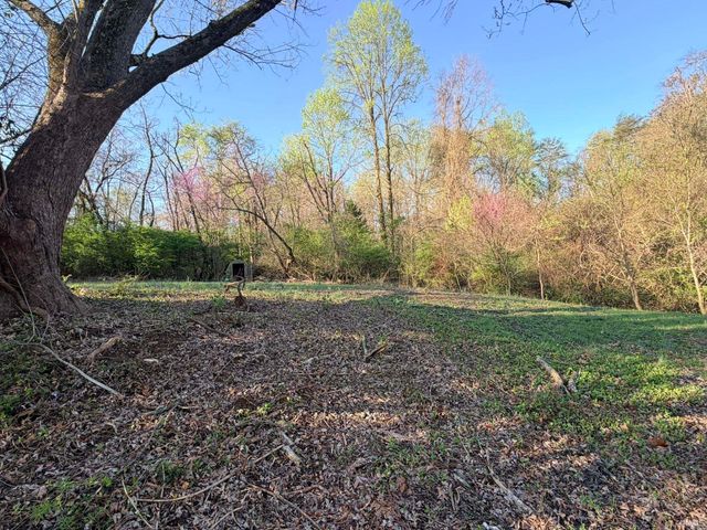 1109 W Gourley Pike, Bloomington, IN 47404