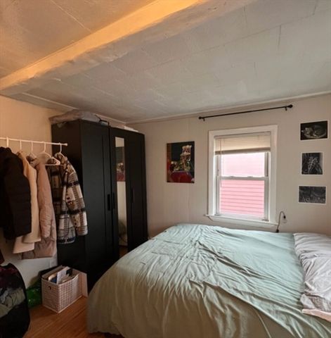 249 Hurley St 2F, Cambridge, MA 02141
