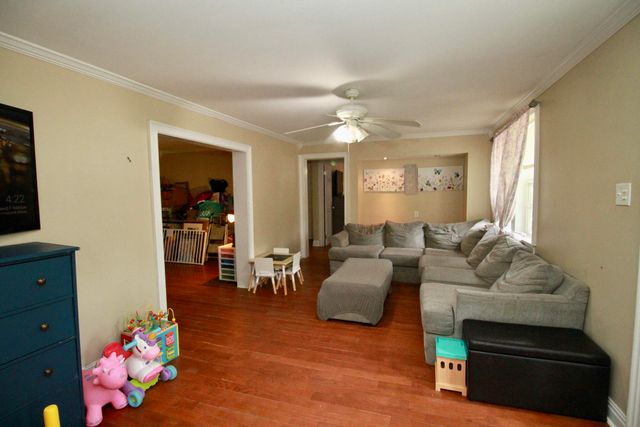 924 W Martintown Road, North Augusta, SC 29841