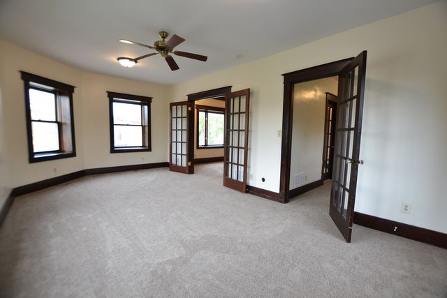 701 Meeker Avenue, Joliet, IL 60432