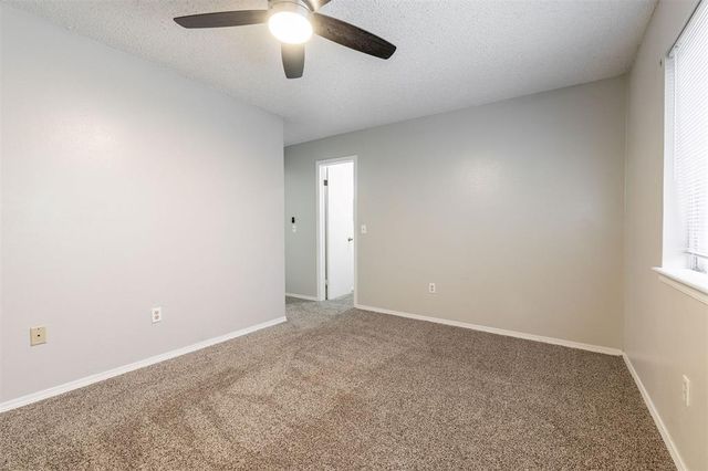 8806 N Rockwell Drive, Oklahoma City, OK 73132