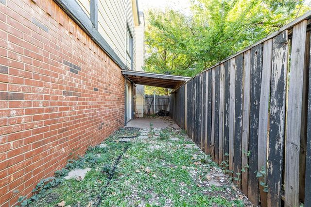 8806 N Rockwell Drive, Oklahoma City, OK 73132