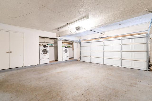 8806 N Rockwell Drive, Oklahoma City, OK 73132