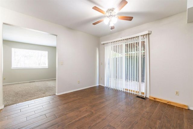 8806 N Rockwell Drive, Oklahoma City, OK 73132