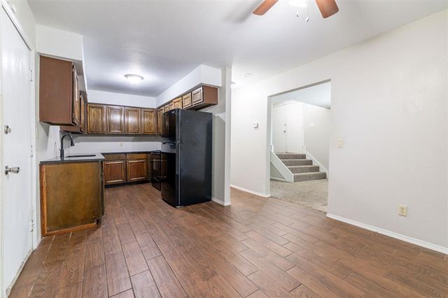 8806 N Rockwell Drive, Oklahoma City, OK 73132