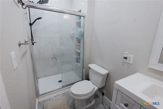 633 Tutt Avenue, Taft, TX 78390