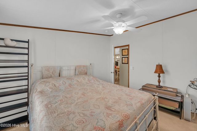 2232 Lakeside Avenue SW, Supply, NC 28462