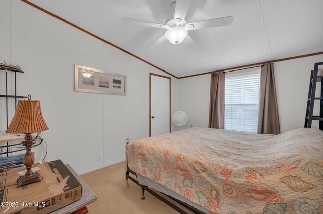 2232 Lakeside Avenue SW, Supply, NC 28462