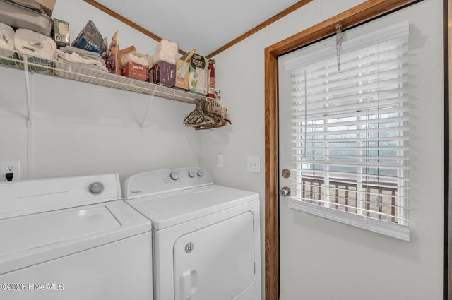 2232 Lakeside Avenue SW, Supply, NC 28462