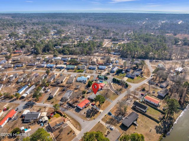 2232 Lakeside Avenue SW, Supply, NC 28462