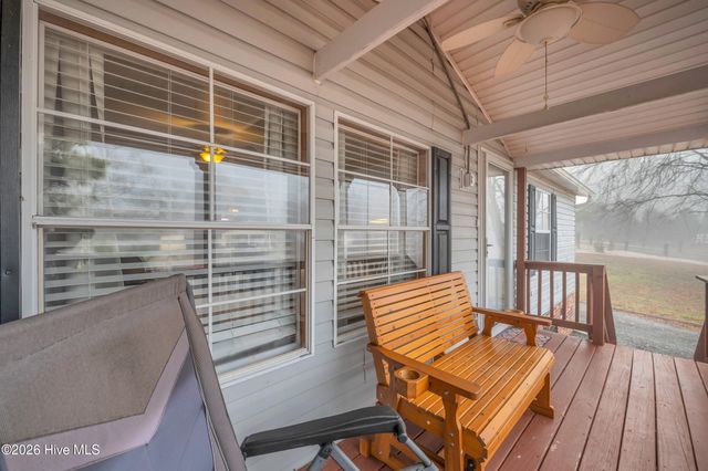 2232 Lakeside Avenue SW, Supply, NC 28462