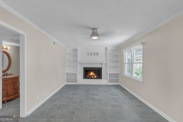 5298 E Shore Drive SW, Conyers, GA 30094