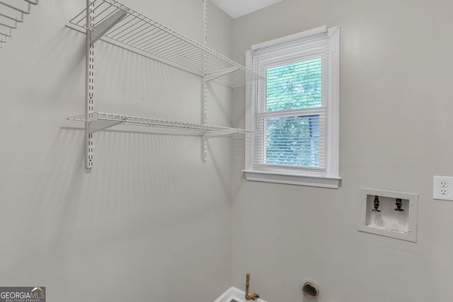 5298 E Shore Drive SW, Conyers, GA 30094