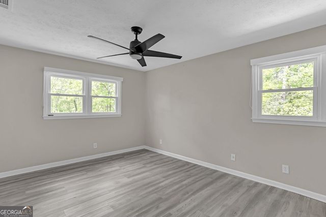 5298 E Shore Drive SW, Conyers, GA 30094