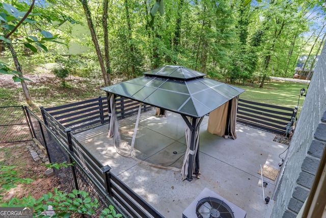 5298 E Shore Drive SW, Conyers, GA 30094