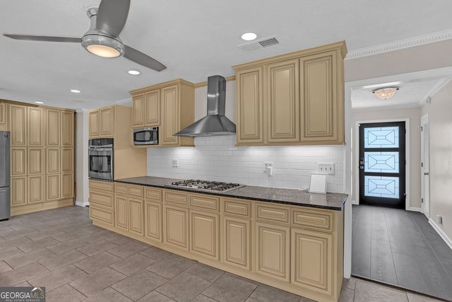 5298 E Shore Drive SW, Conyers, GA 30094