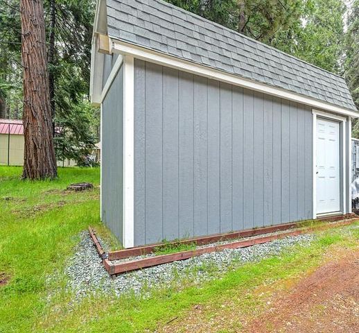 19380 Amador Ave, Pioneer, CA 95666