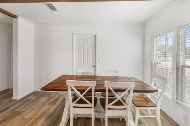 101 Hill Loop Road, Somerville, TX 77879