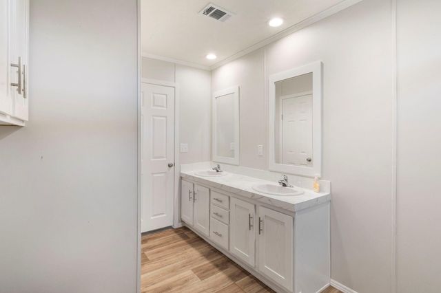 101 Hill Loop Road, Somerville, TX 77879