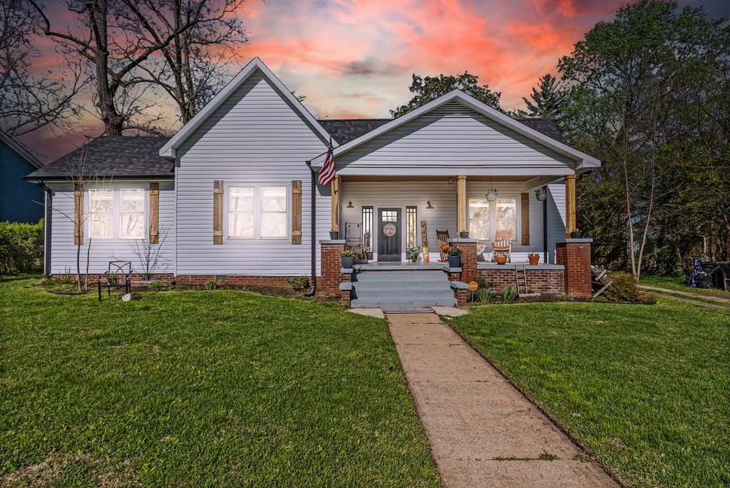 504 N Washington St, Tullahoma, TN 37388