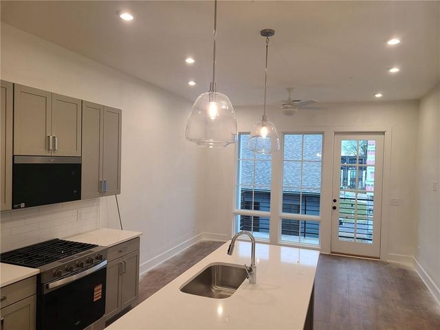 924 Hughley Circle 83, Atlanta, GA 30316