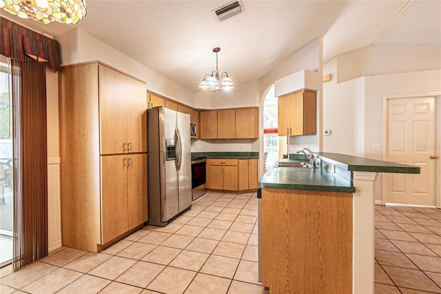 7629 WESTPOINT DRIVE, Wesley Chapel, FL 33544