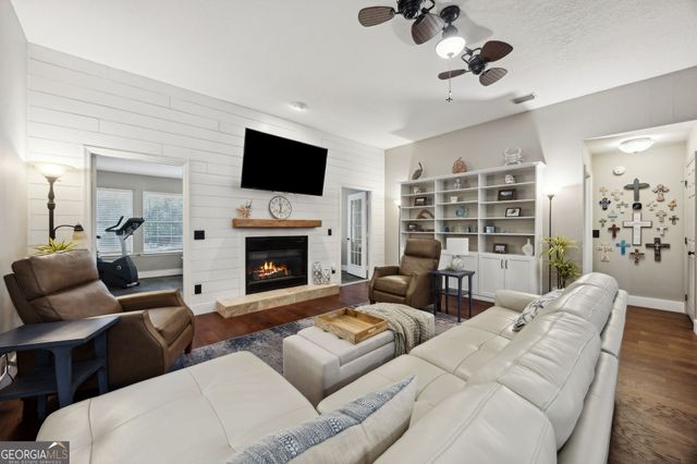 237 Cardinal Circle W, St. Marys, GA 31558