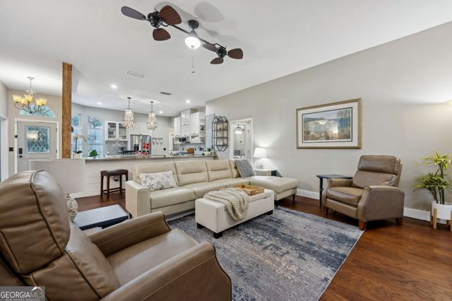 237 Cardinal Circle W, St. Marys, GA 31558