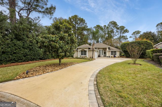 237 Cardinal Circle W, St. Marys, GA 31558