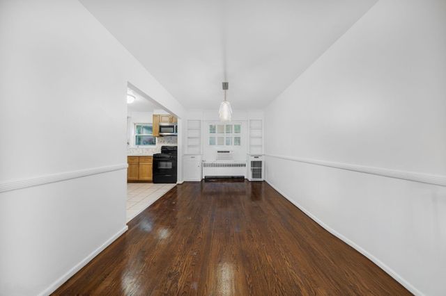 44 COLLEGE ST, Jc, West Bergen, NJ 07305