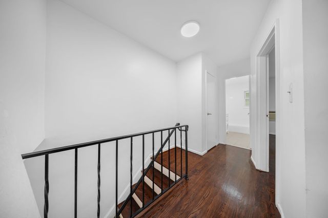 44 COLLEGE ST, Jc, West Bergen, NJ 07305