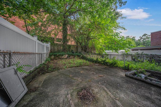 44 COLLEGE ST, Jc, West Bergen, NJ 07305
