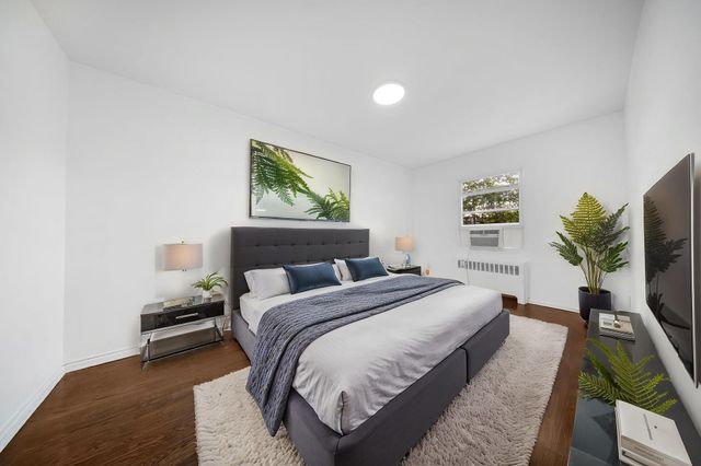 44 COLLEGE ST, Jc, West Bergen, NJ 07305