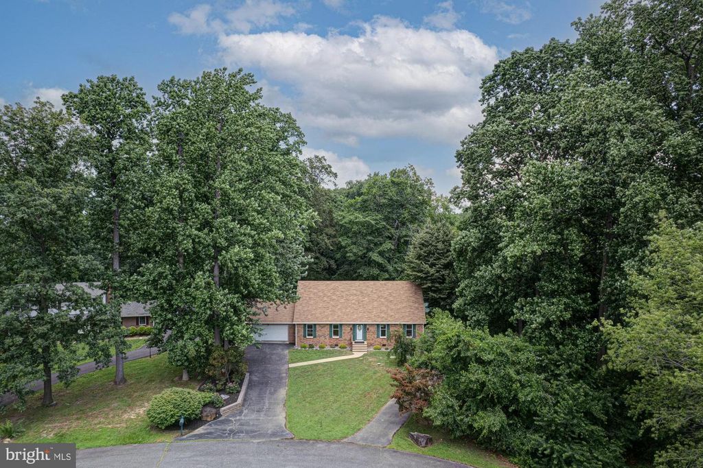 7 BRISTLE CONE DR, Middletown, DE 19709